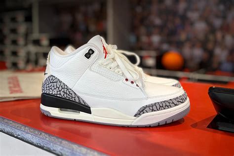 nike air jordan 3 white box